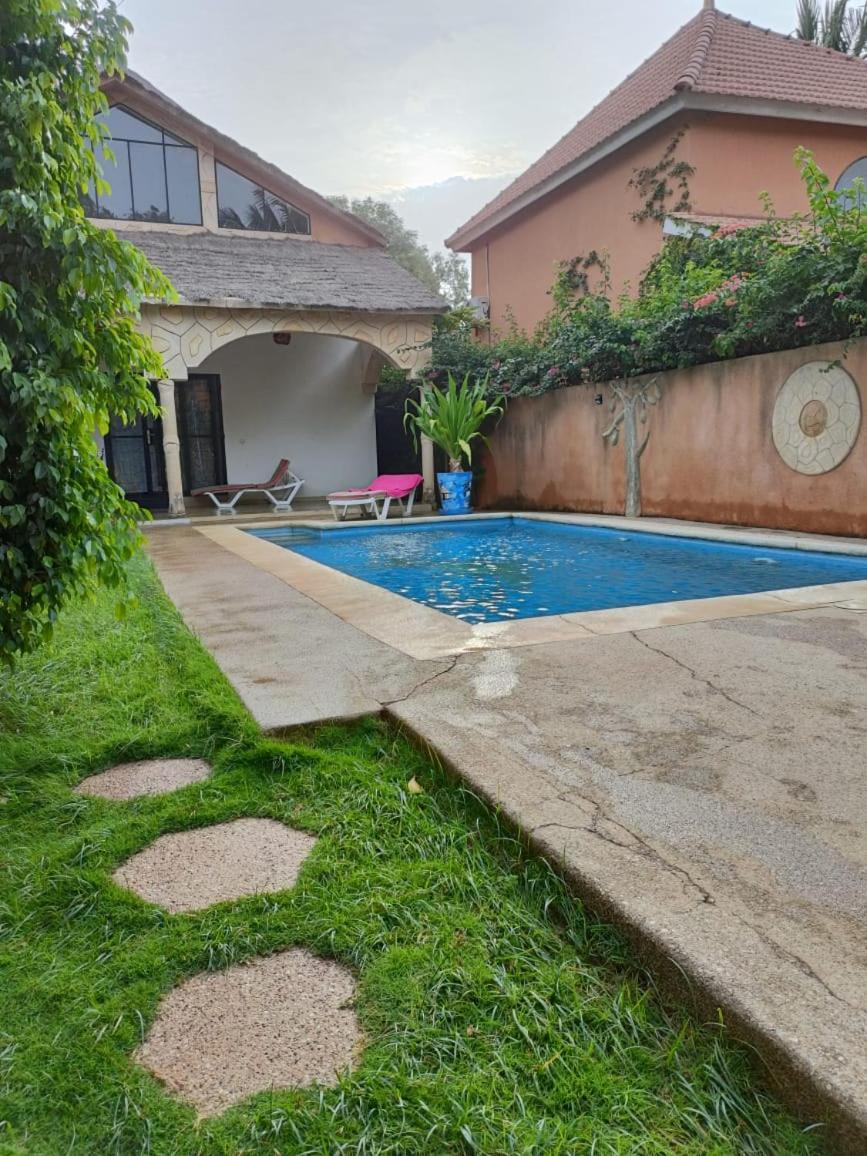 Villa Na Aldiana Saly Extérieur photo